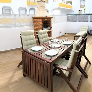 https://apartamento-praia-de-altura-com-terrao-barbecue-a-c-e-wifi.hotelaalgarve.com